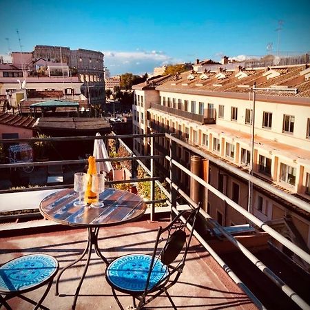 Attico Loft & Rooftop Colosseo Rzym Zewnętrze zdjęcie