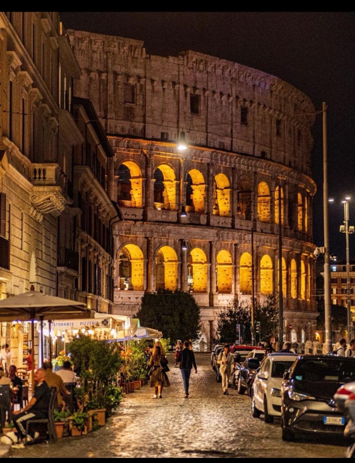 Attico Loft & Rooftop Colosseo Rzym Zewnętrze zdjęcie